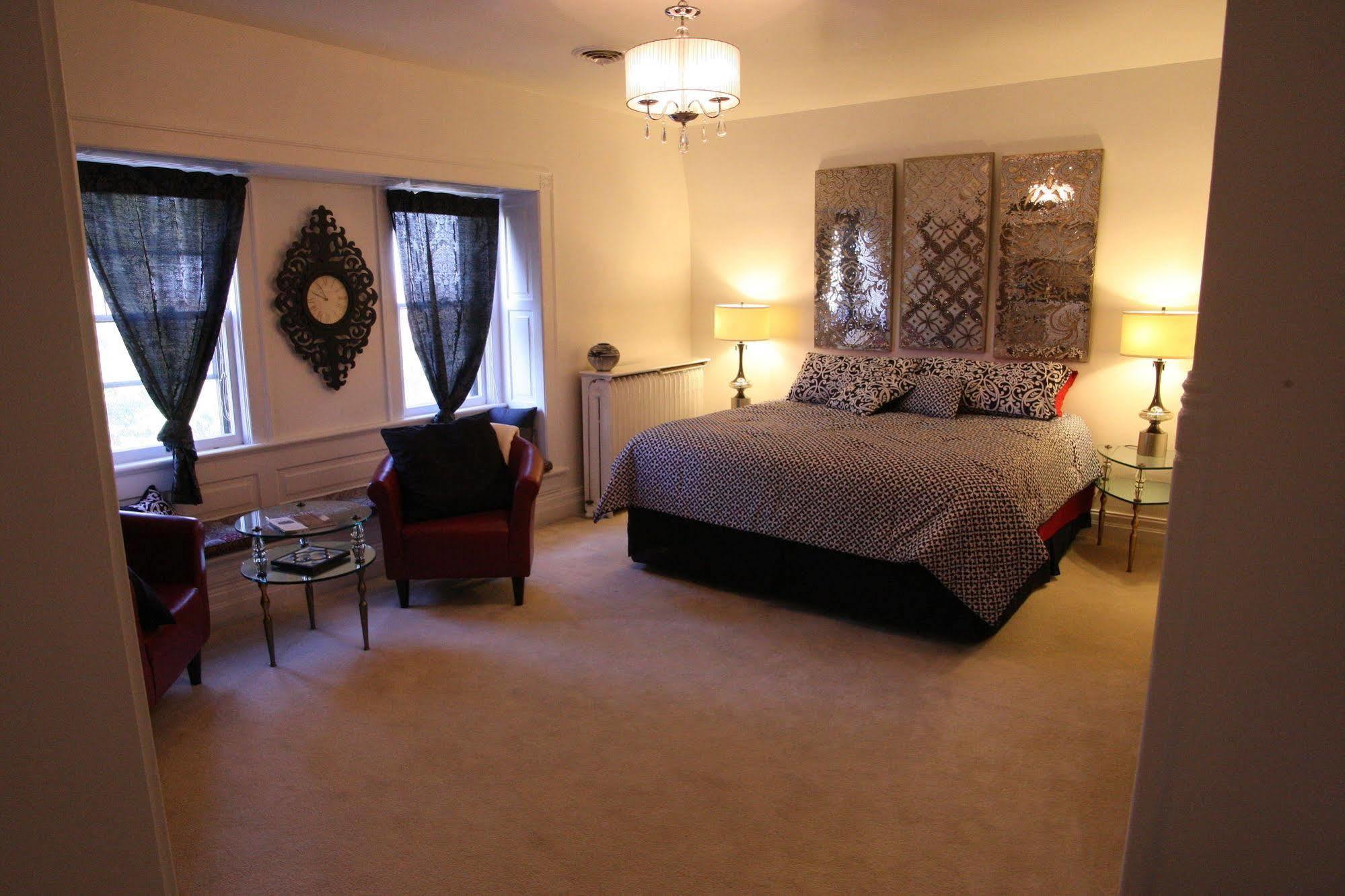 Christmas House Bed & Breakfast Racine Eksteriør bilde